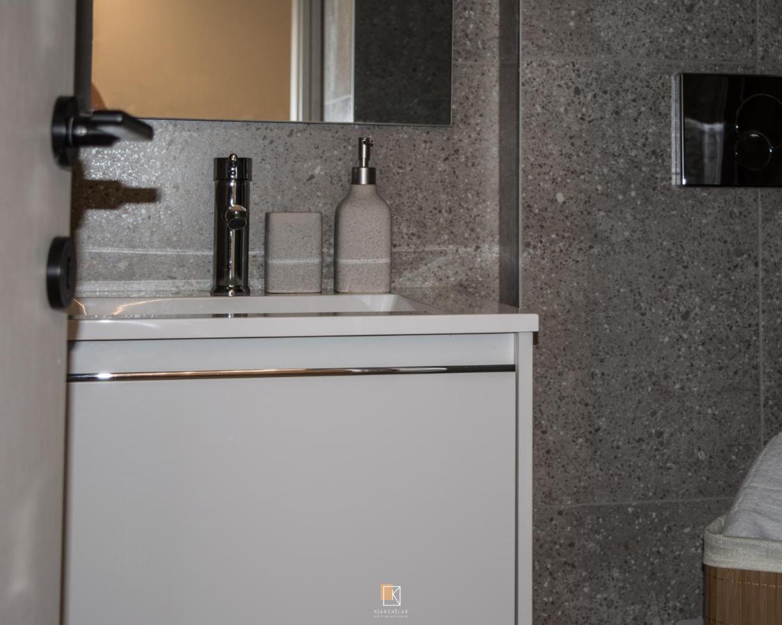 Uni Island - Old Town Suites Heraklion Zewnętrze zdjęcie