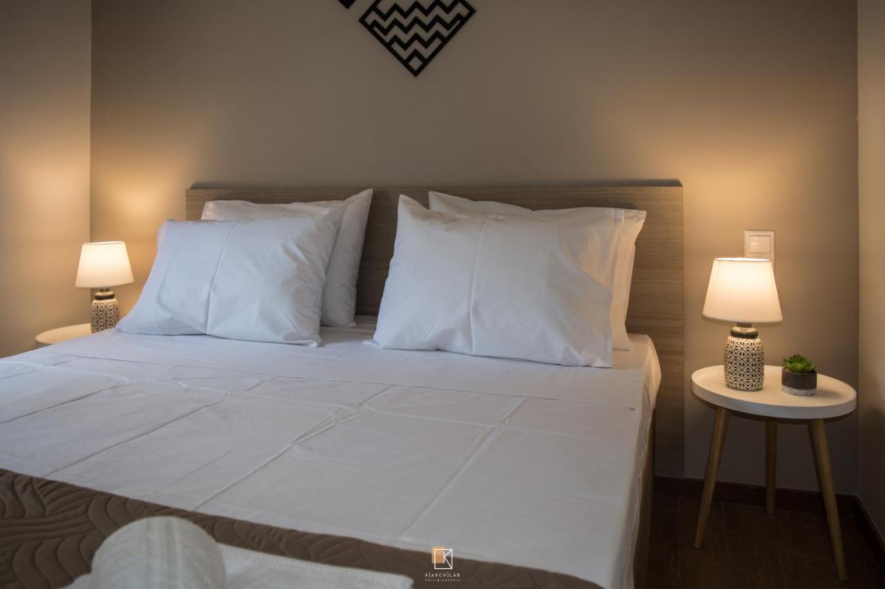 Uni Island - Old Town Suites Heraklion Zewnętrze zdjęcie