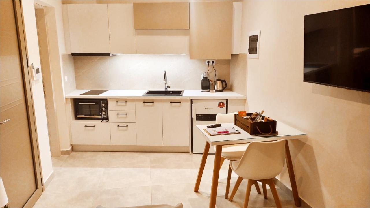 Uni Island - Old Town Suites Heraklion Zewnętrze zdjęcie